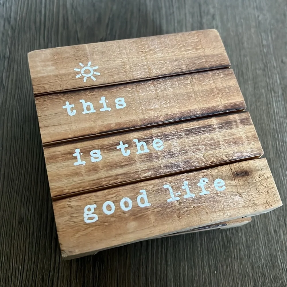 New mini wooden pallet coaster